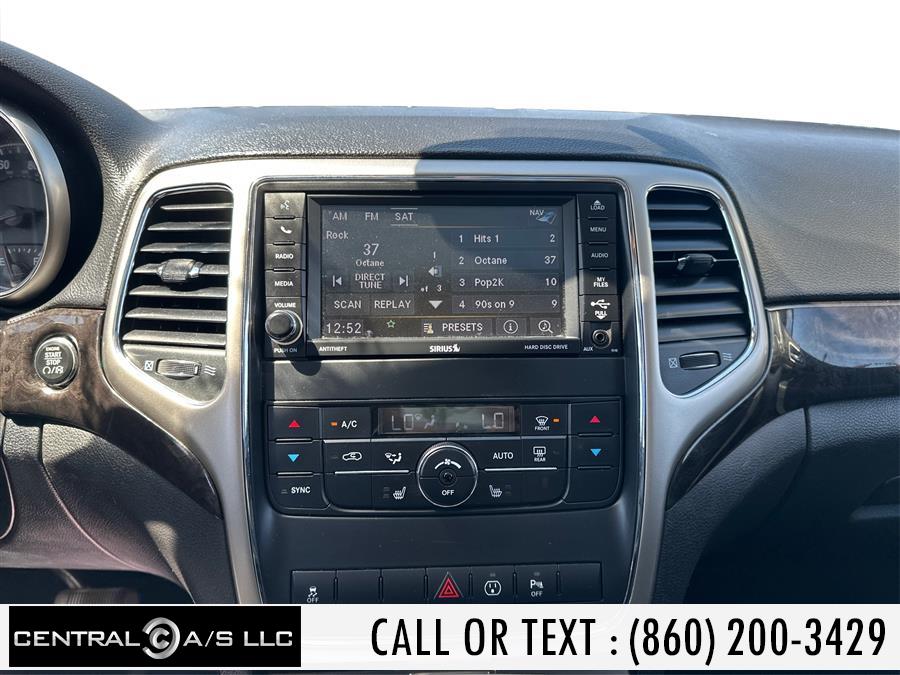 2013 Jeep Grand Cherokee Laredo X photo