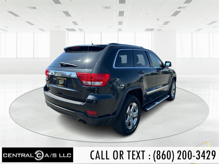 2013 Jeep Grand Cherokee Laredo X photo