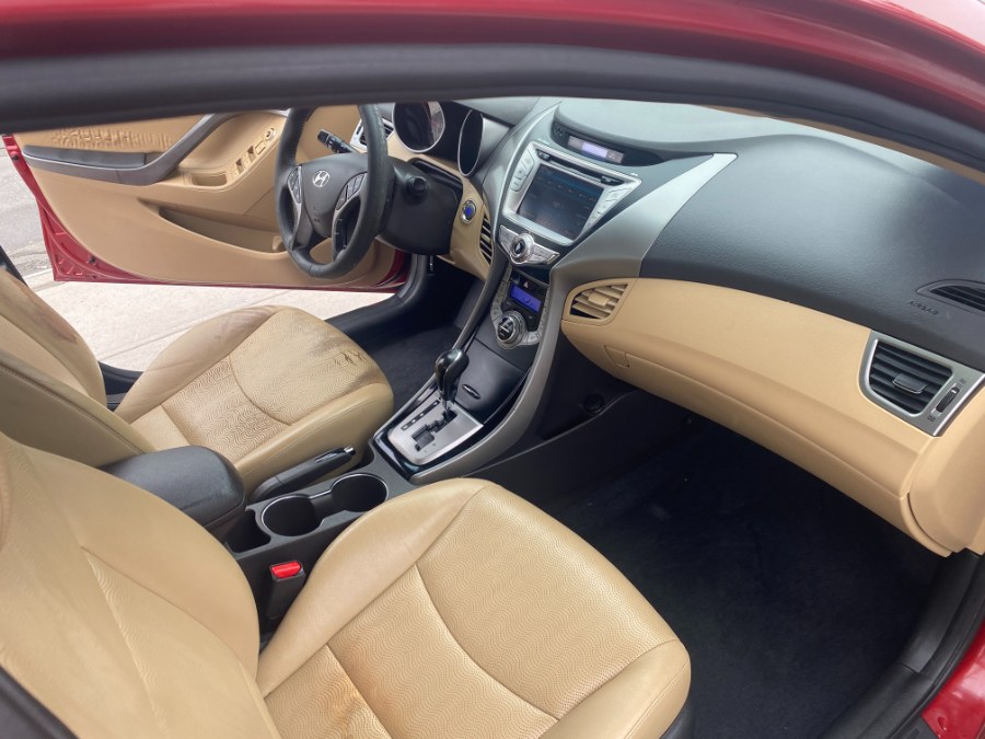 2013 Hyundai Elantra GLS photo