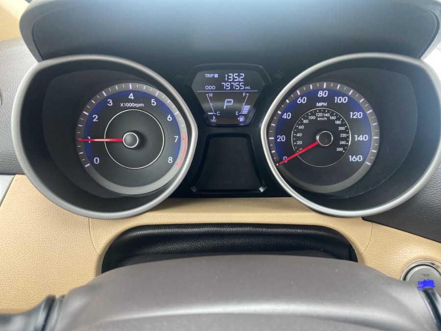 2013 Hyundai Elantra GLS photo