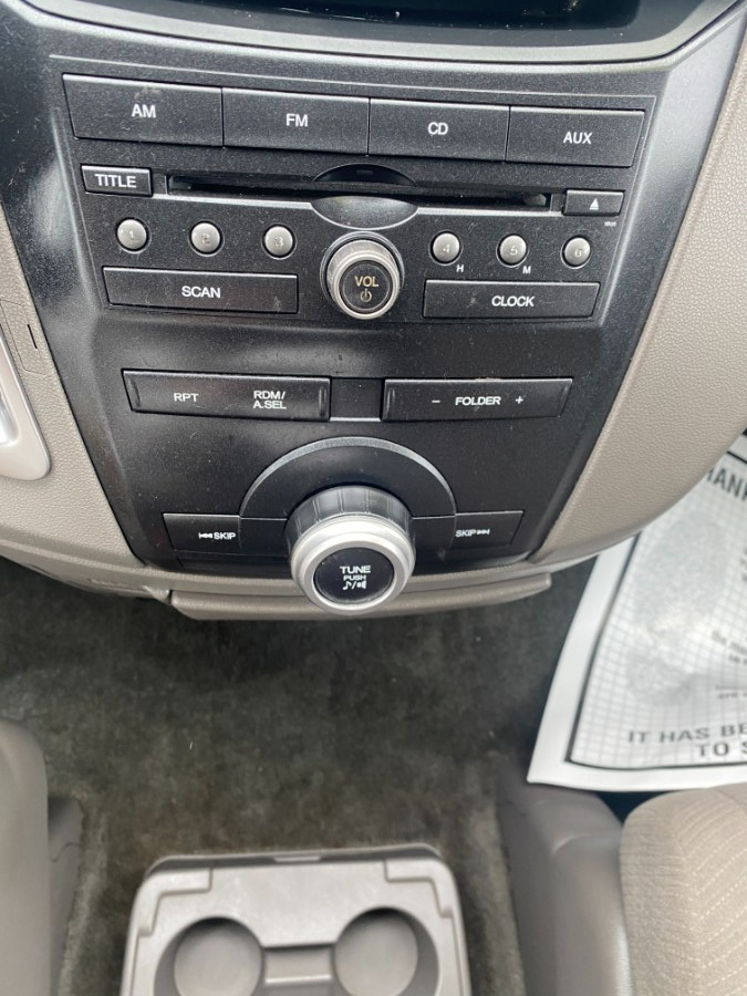 2012 Honda Odyssey LX photo