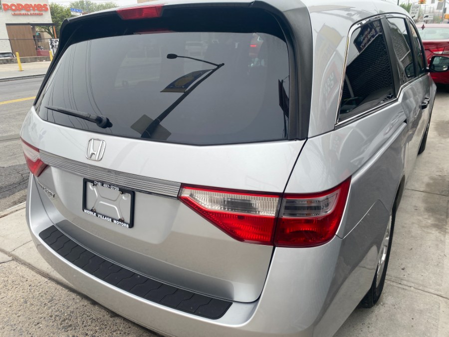2012 Honda Odyssey LX photo