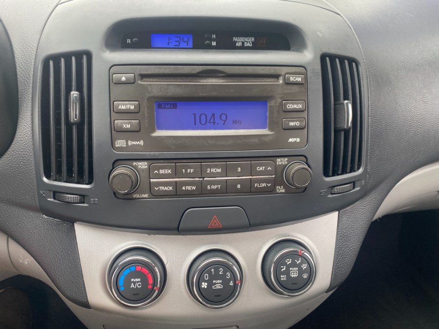 2009 Hyundai Elantra GLS photo