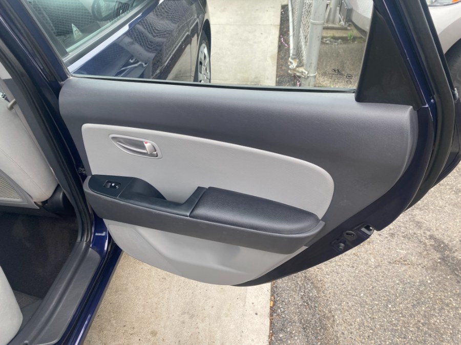 2009 Hyundai Elantra GLS photo