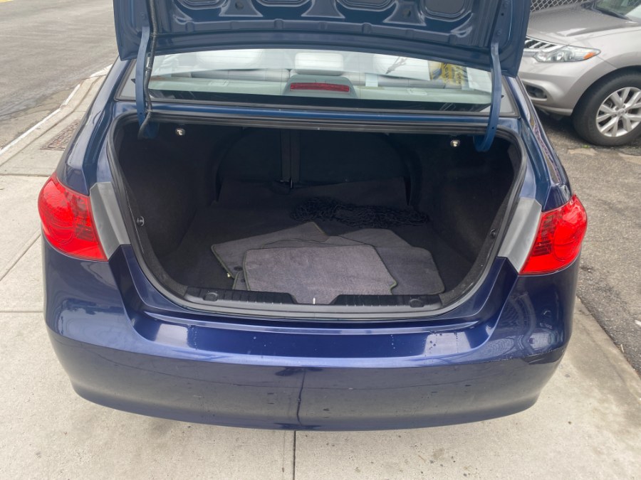 2009 Hyundai Elantra GLS photo
