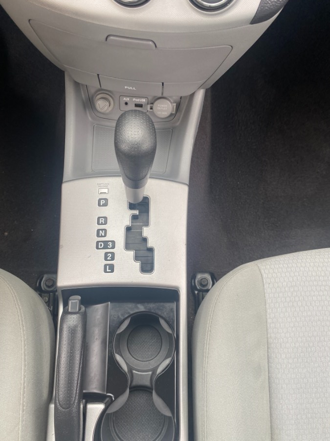 2009 Hyundai Elantra GLS photo