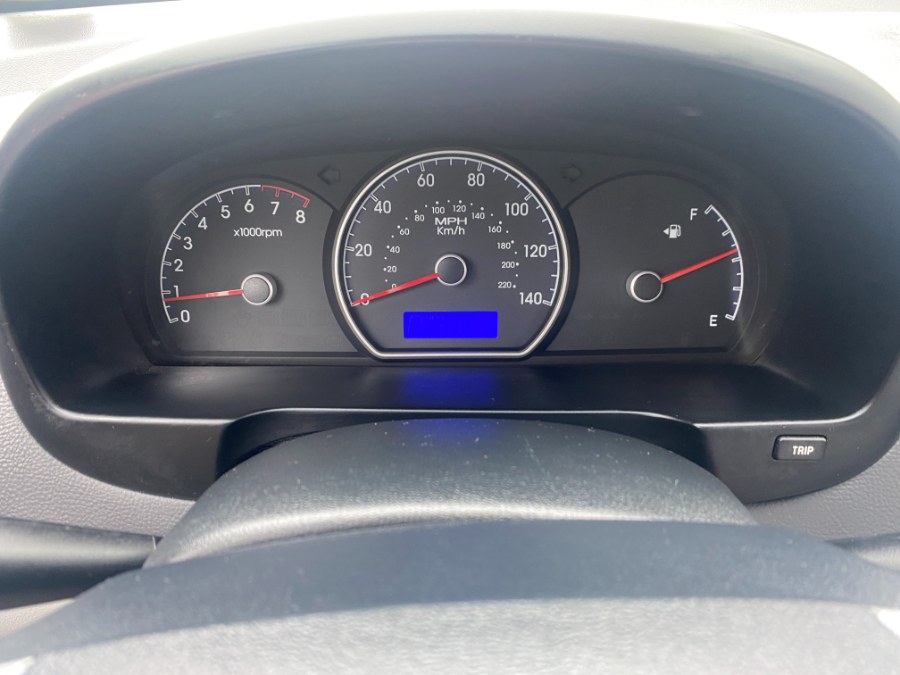 2009 Hyundai Elantra GLS photo