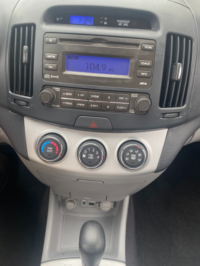 2009 Hyundai Elantra GLS photo