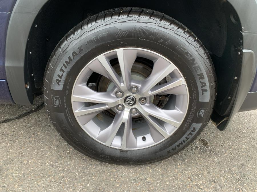 2016 Toyota Highlander AWD 4dr V6 LE (Natl) photo
