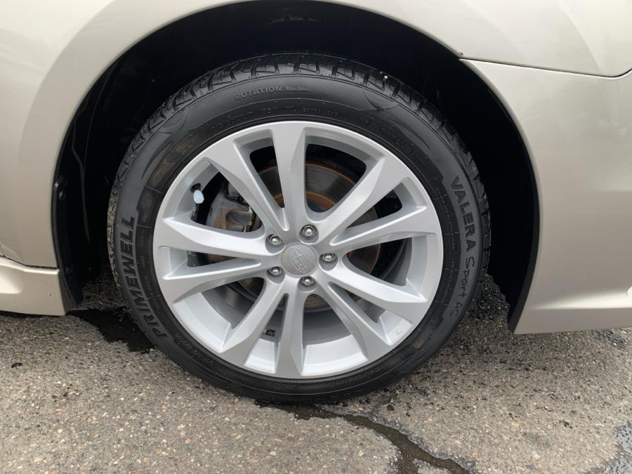 2014 Subaru Legacy 2.5i Premium photo