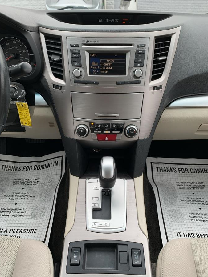 2014 Subaru Legacy 2.5i Premium photo