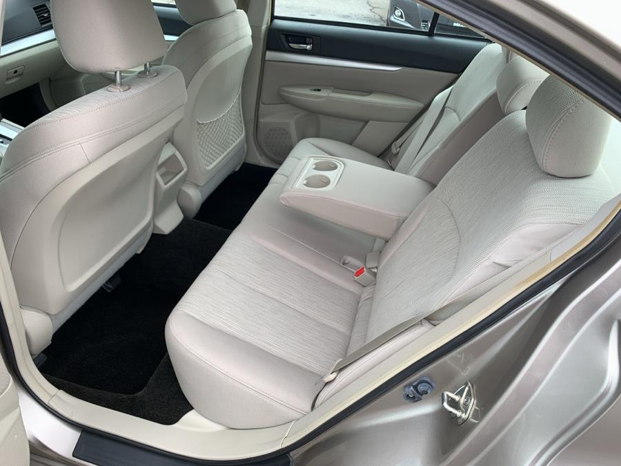 2014 Subaru Legacy 2.5i Premium photo