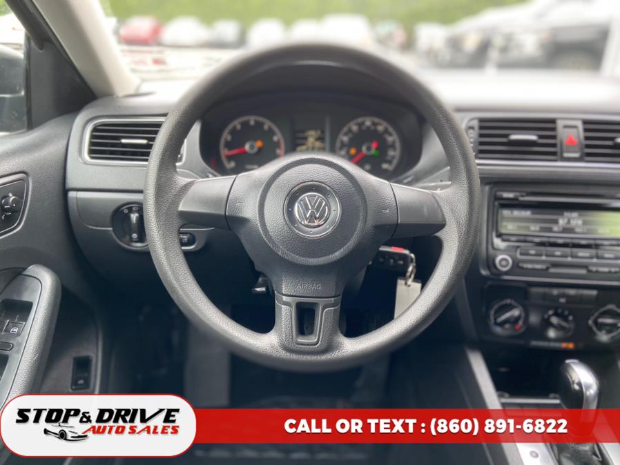 2013 Volkswagen Jetta photo