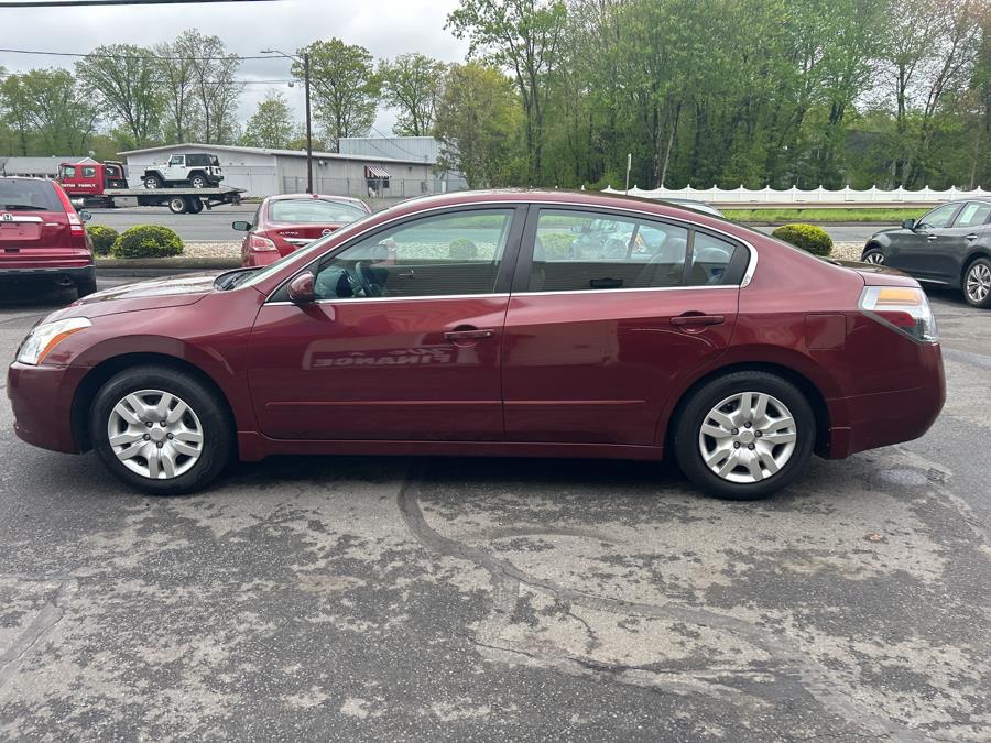 2010 Nissan Altima 2.5 photo
