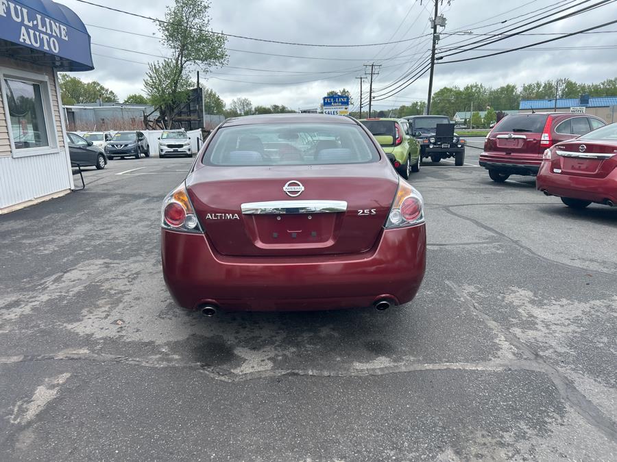 2010 Nissan Altima 2.5 photo