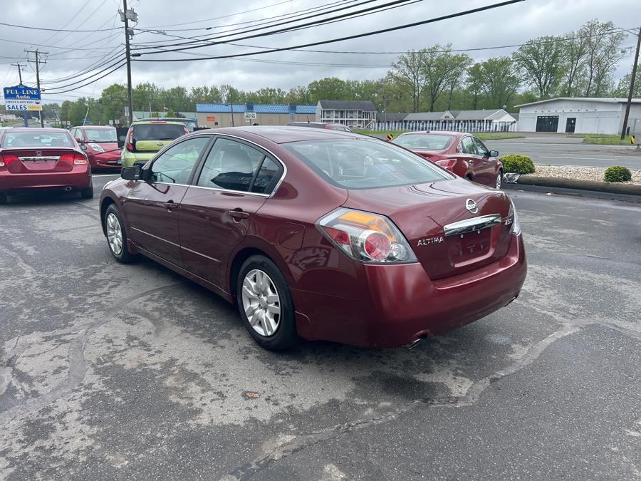 2010 Nissan Altima 2.5 photo