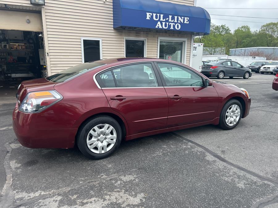 2010 Nissan Altima 2.5 photo