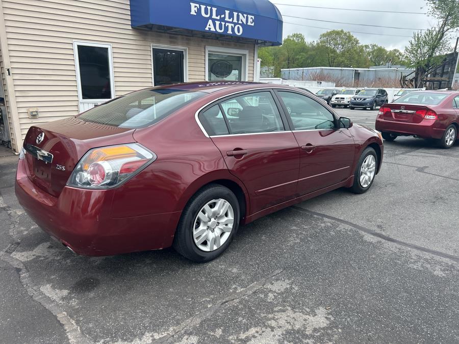 2010 Nissan Altima 2.5 photo