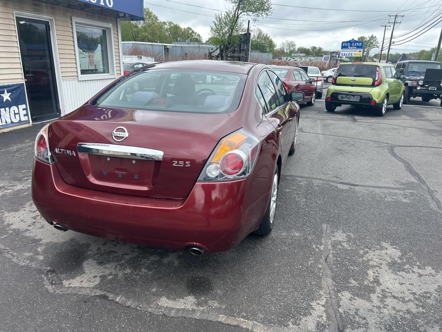 2010 Nissan Altima 2.5 photo