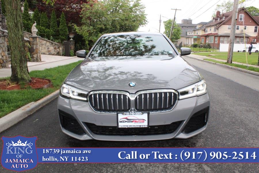 2022 BMW 5-Series 530i xDrive Sedan photo