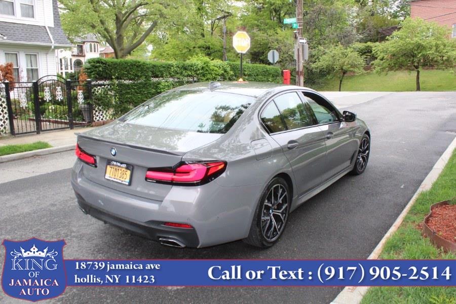 2022 BMW 5-Series 530i xDrive Sedan photo