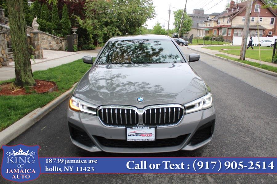 2022 BMW 5-Series 530i xDrive Sedan photo