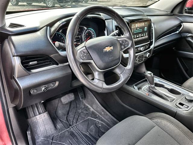 2018 Chevrolet Traverse LT photo