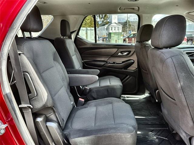 2018 Chevrolet Traverse LT photo
