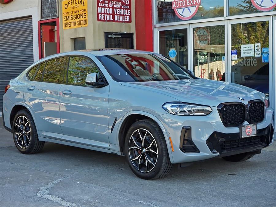 2022 BMW X4 xDrive30i photo