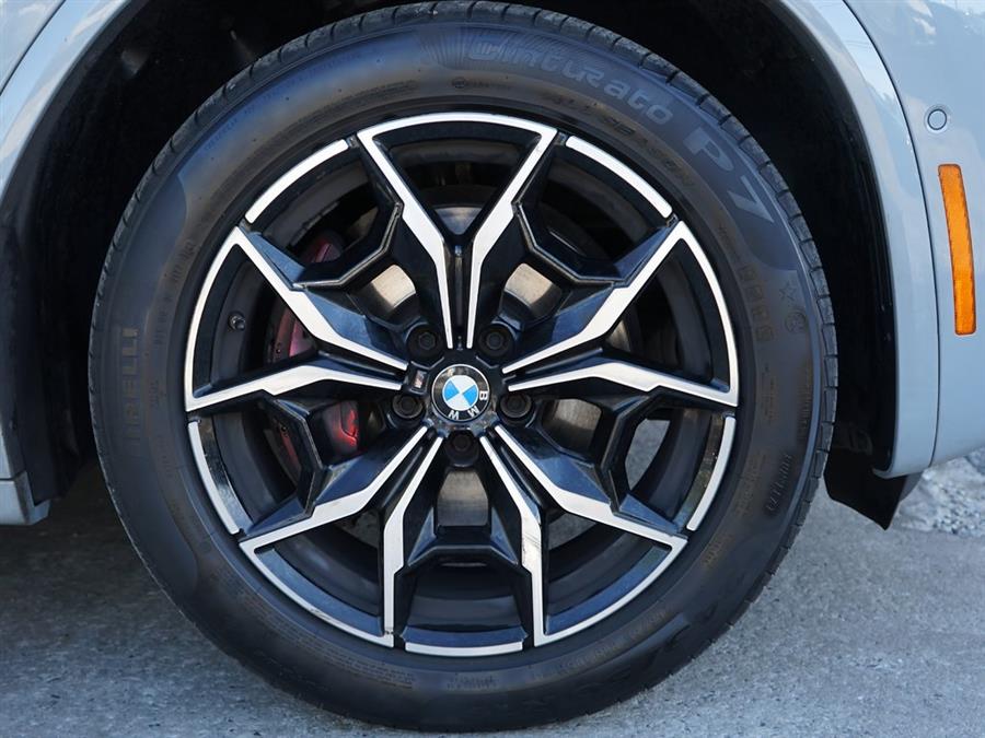 2022 BMW X4 xDrive30i photo