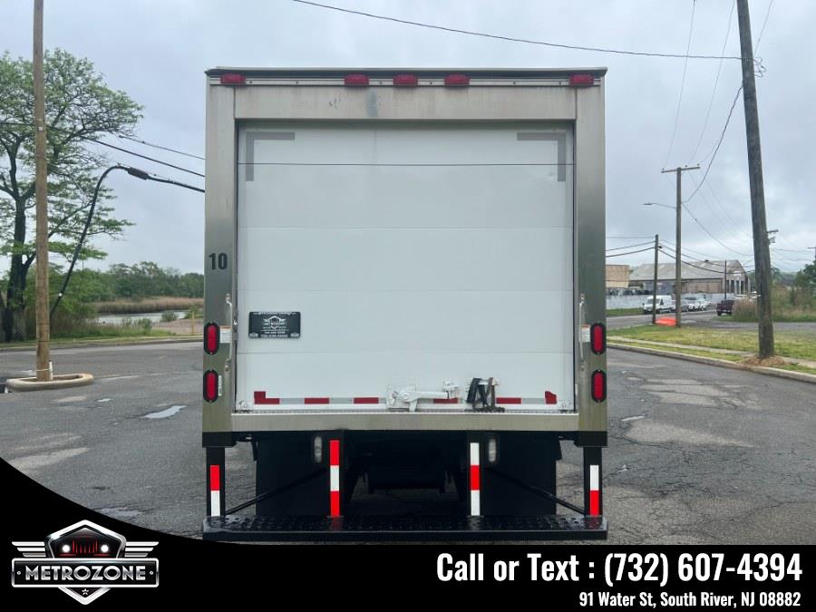 2018 Hino 195 Reefer Box photo