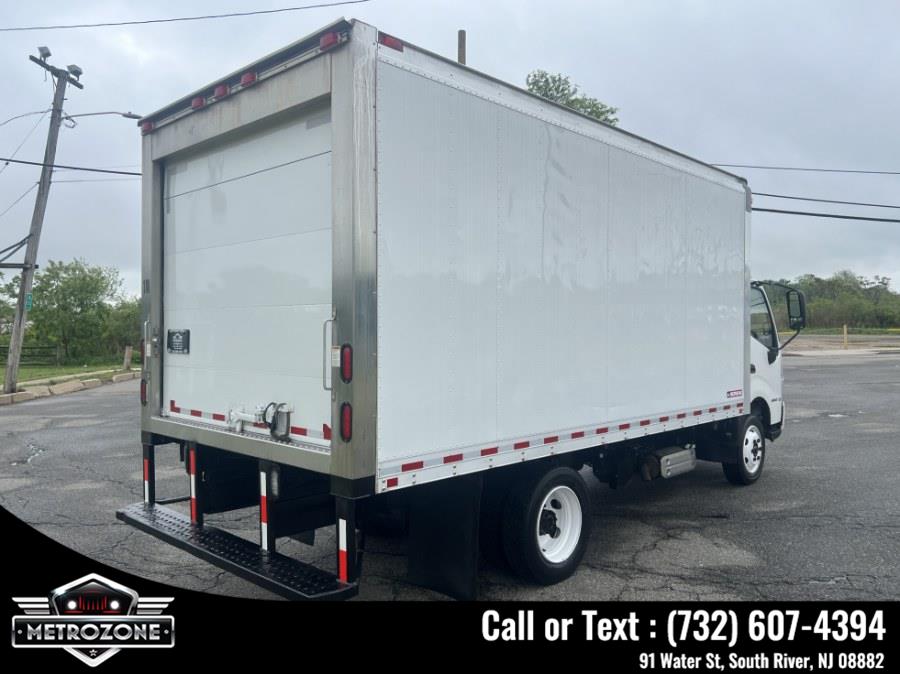 2018 Hino 195 Reefer Box photo