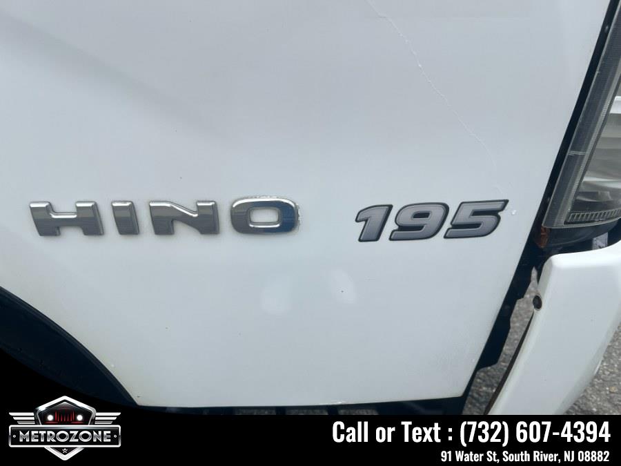 2018 Hino 195 Reefer Box photo