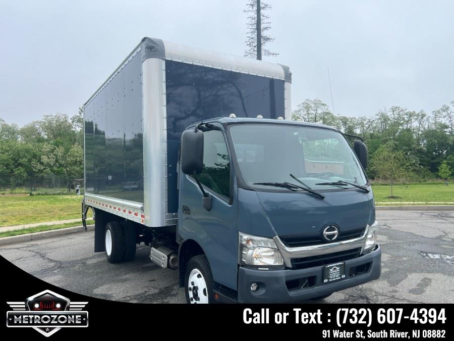 2020 Hino 195 Reefer Box photo