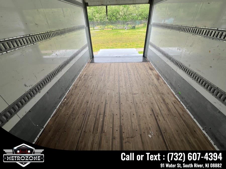 2020 Hino 195 Reefer Box photo