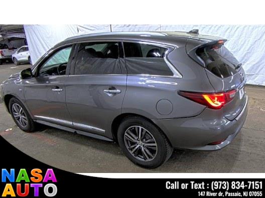 2017 Infiniti QX60 AWD photo