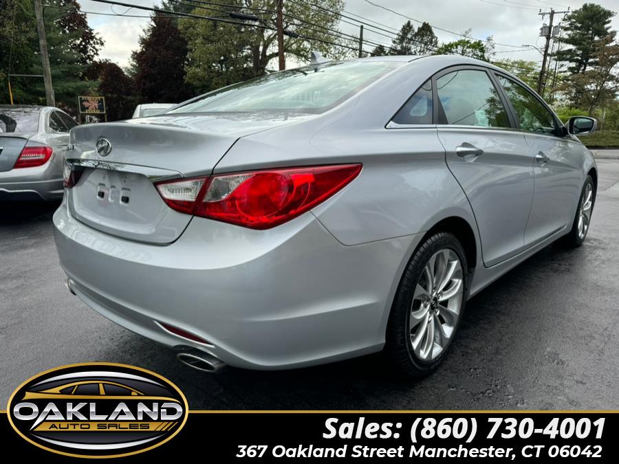 2011 Hyundai Sonata Limited photo