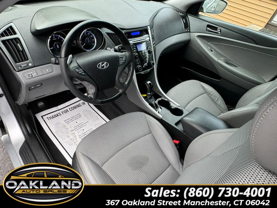 2011 Hyundai Sonata Limited photo