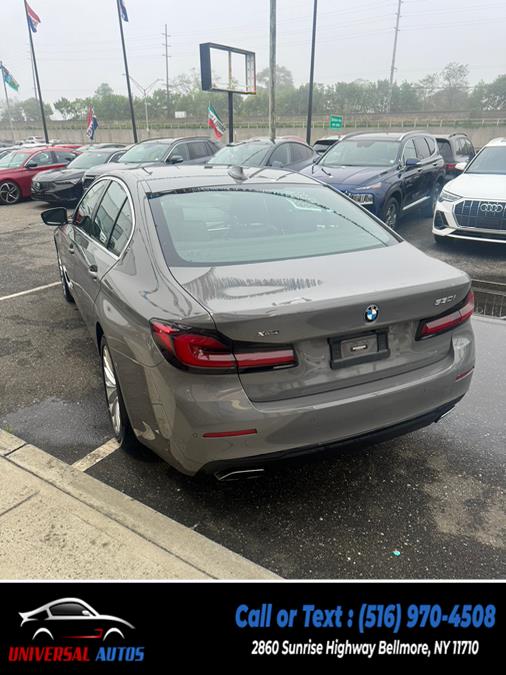 2022 BMW 5-Series 530i xDrive Sedan photo