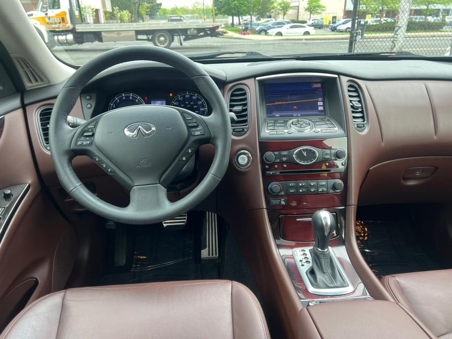 2017 Infiniti QX50 AWD photo
