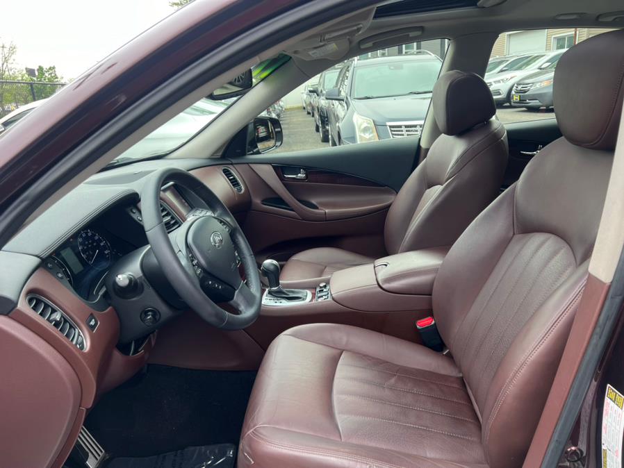 2017 Infiniti QX50 AWD photo