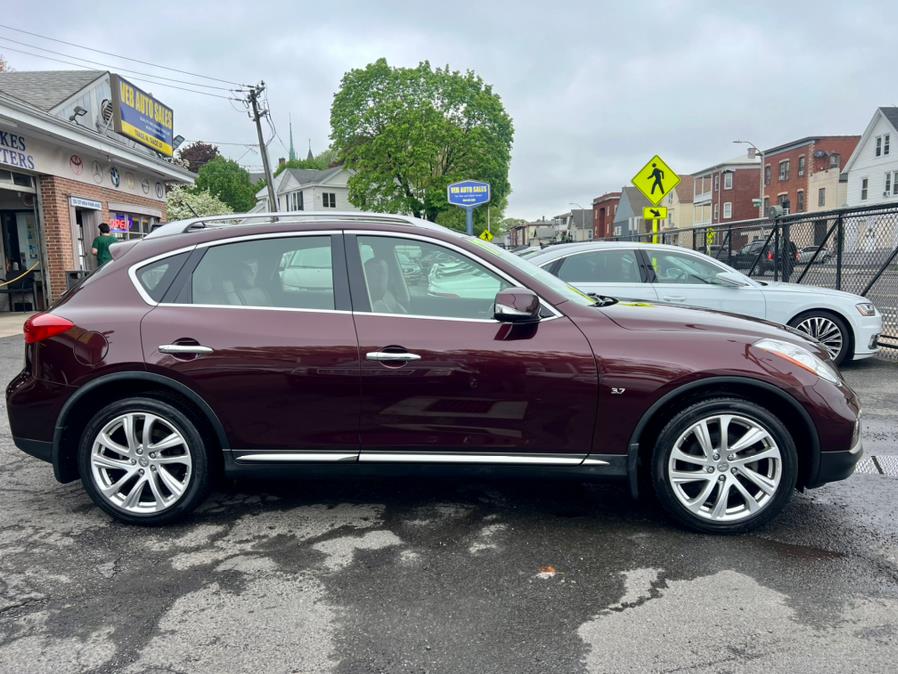 2017 Infiniti QX50 AWD photo