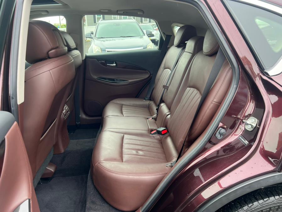 2017 Infiniti QX50 AWD photo