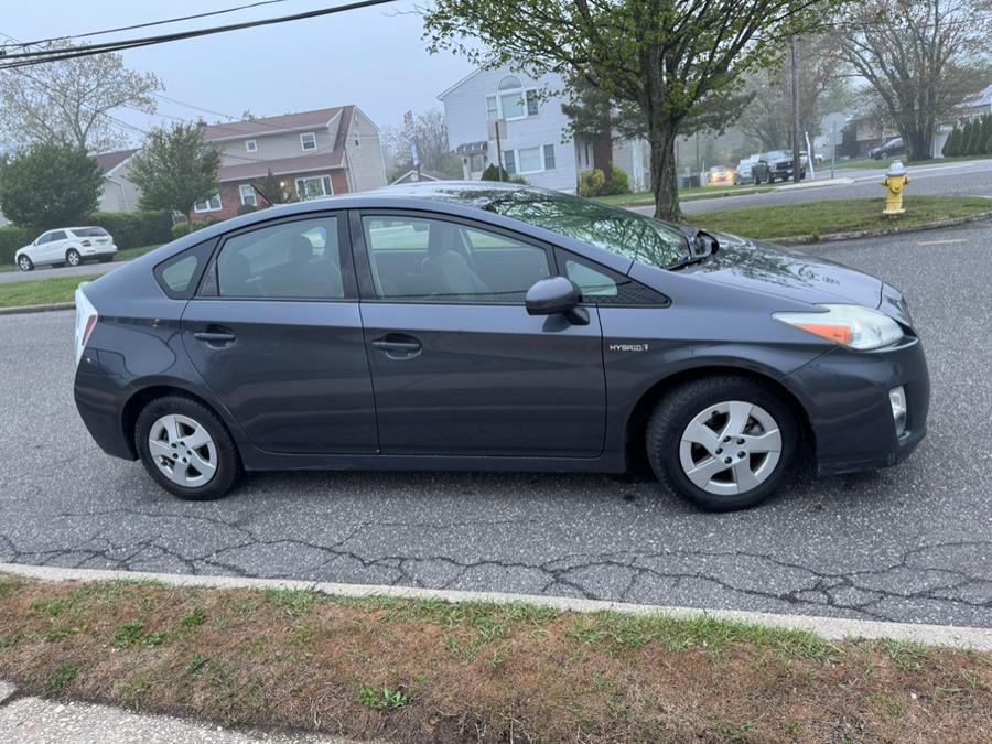 2011 Toyota Prius I photo