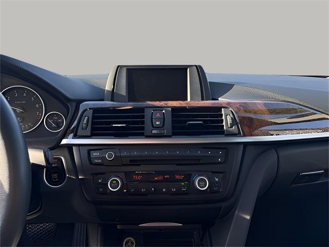2014 BMW MDX 328i xDrive photo