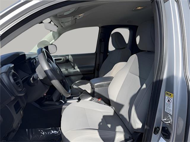 2017 Toyota Tacoma SR photo