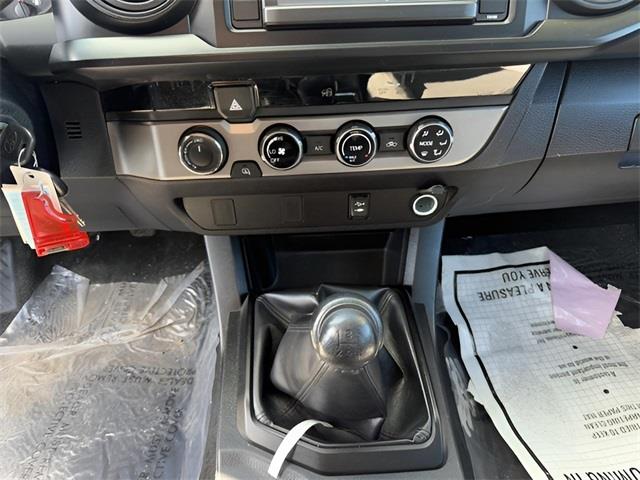 2017 Toyota Tacoma SR photo