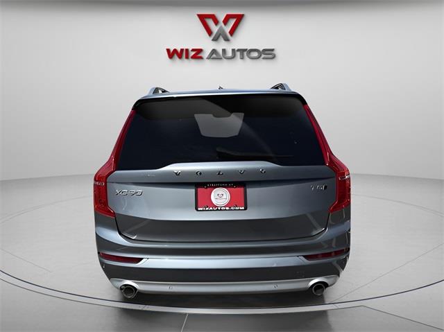 2018 Volvo XC90 T5 Momentum photo