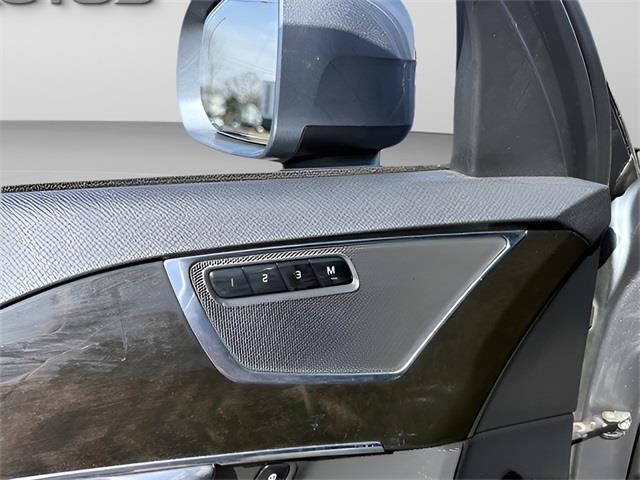 2018 Volvo XC90 T5 Momentum photo