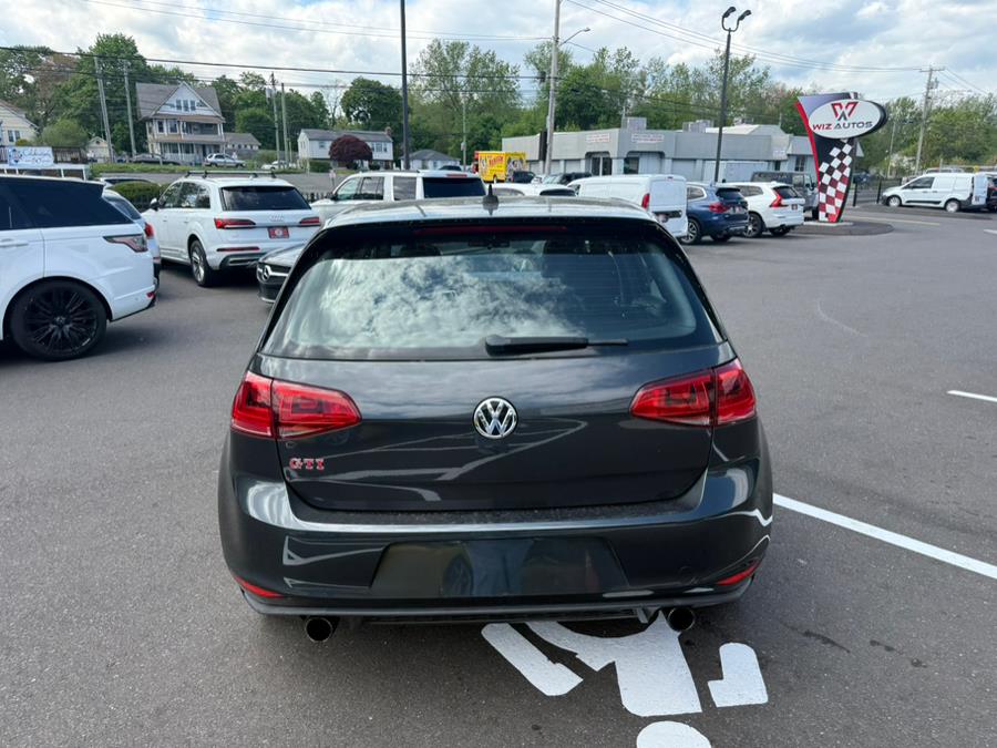 2017 Volkswagen Golf Gti SE photo
